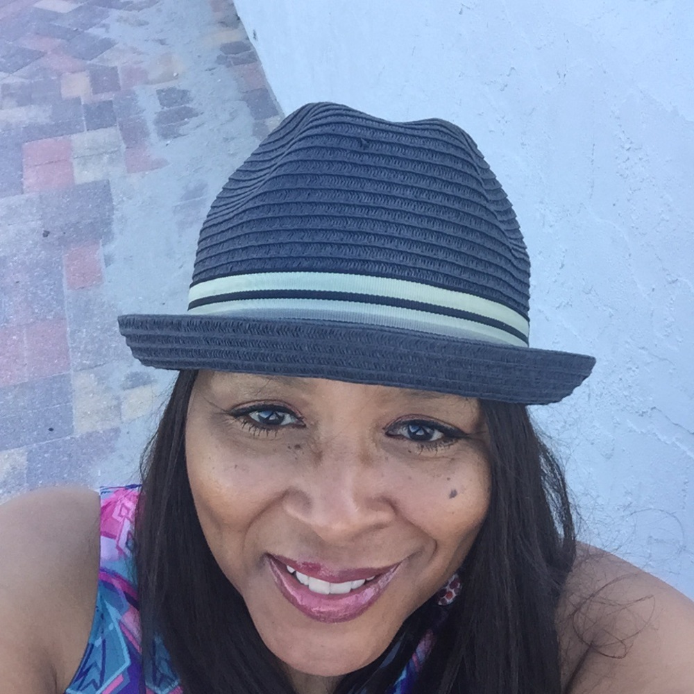 Meet your Posher, Tamara